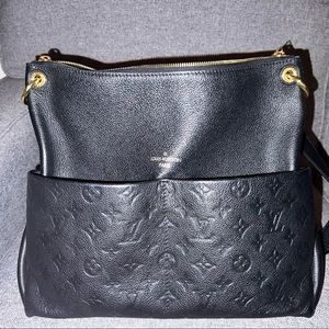 Louis Vuitton LEATHER Maida Hobo